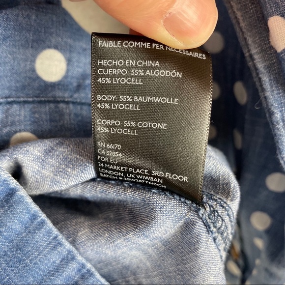 BDG URBAN OUTFITTERS Long-Sleeve Chambray Polka Dot Button-Down Shirt Small - Picture 8 of 9